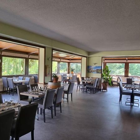 Hotel Du Lac Lacapelle-Viescamp Ngoại thất bức ảnh
